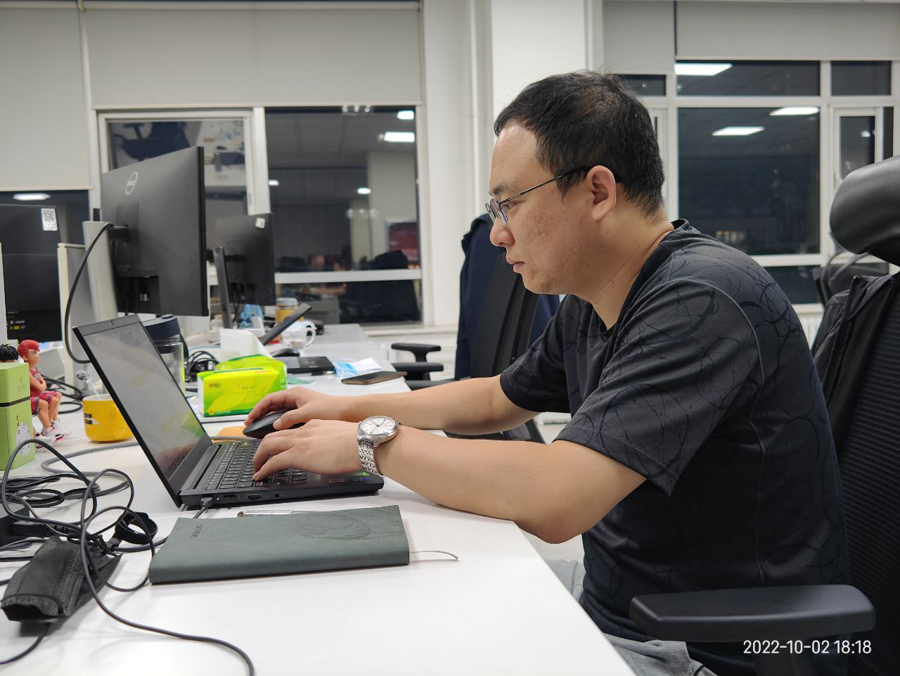 【国庆坚守，此刻我在岗】问鼎娱乐app人全力备战今冬供暖（二）(图2)