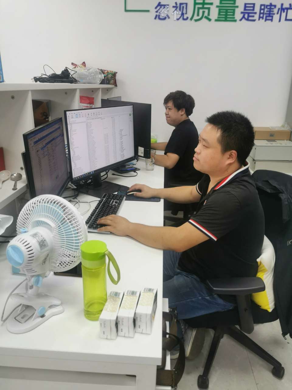 【国庆坚守，此刻我在岗】问鼎娱乐app人全力备战今冬供暖（二）(图4)