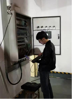 【国庆坚守，此刻我在岗】问鼎娱乐app人全力备战今冬供暖（三）(图8)